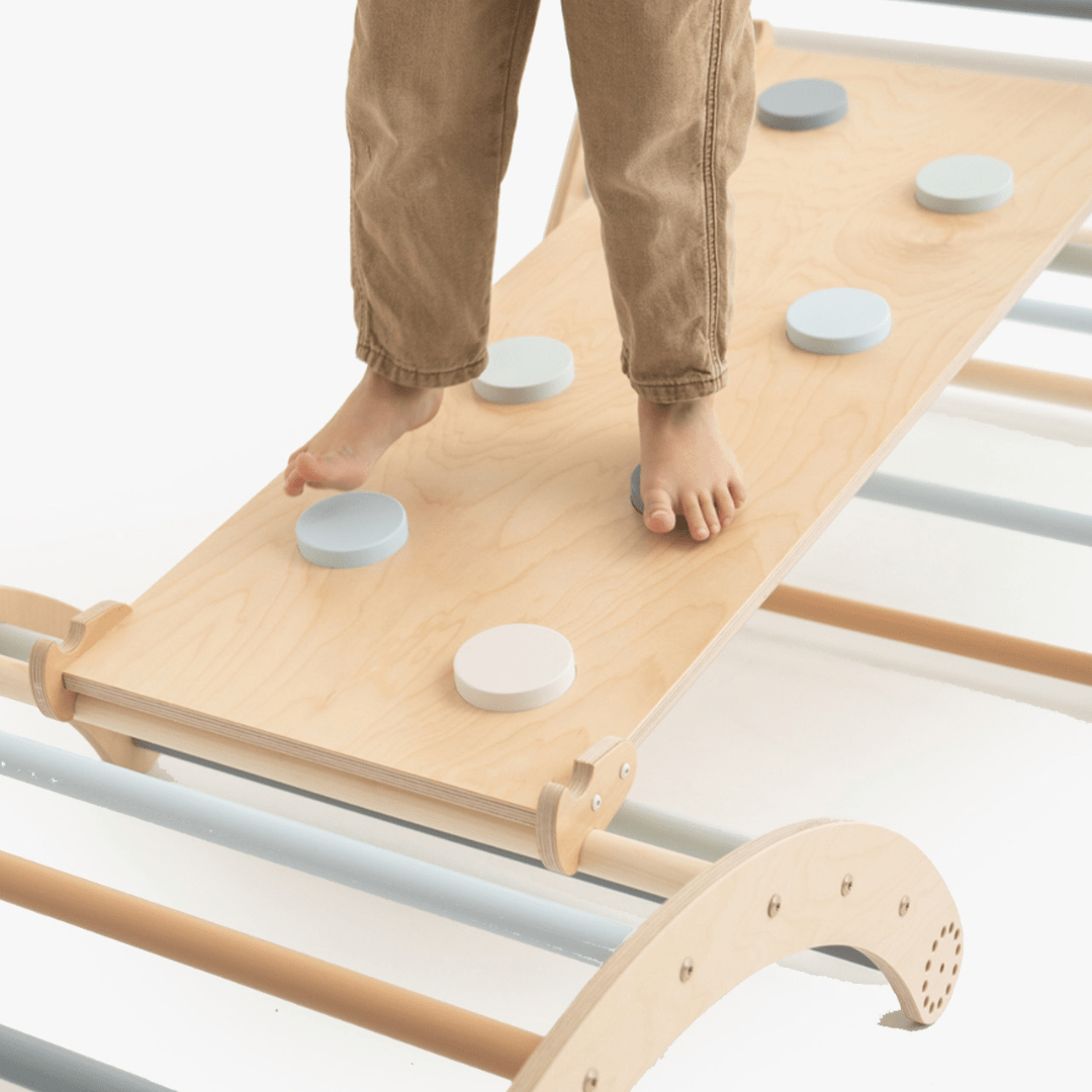 Kletterrutsche MOON - runde Griffe | in 4 Farben | 2 Seiten | 111 x 43 cm - Kletterling – einfach Kind sein