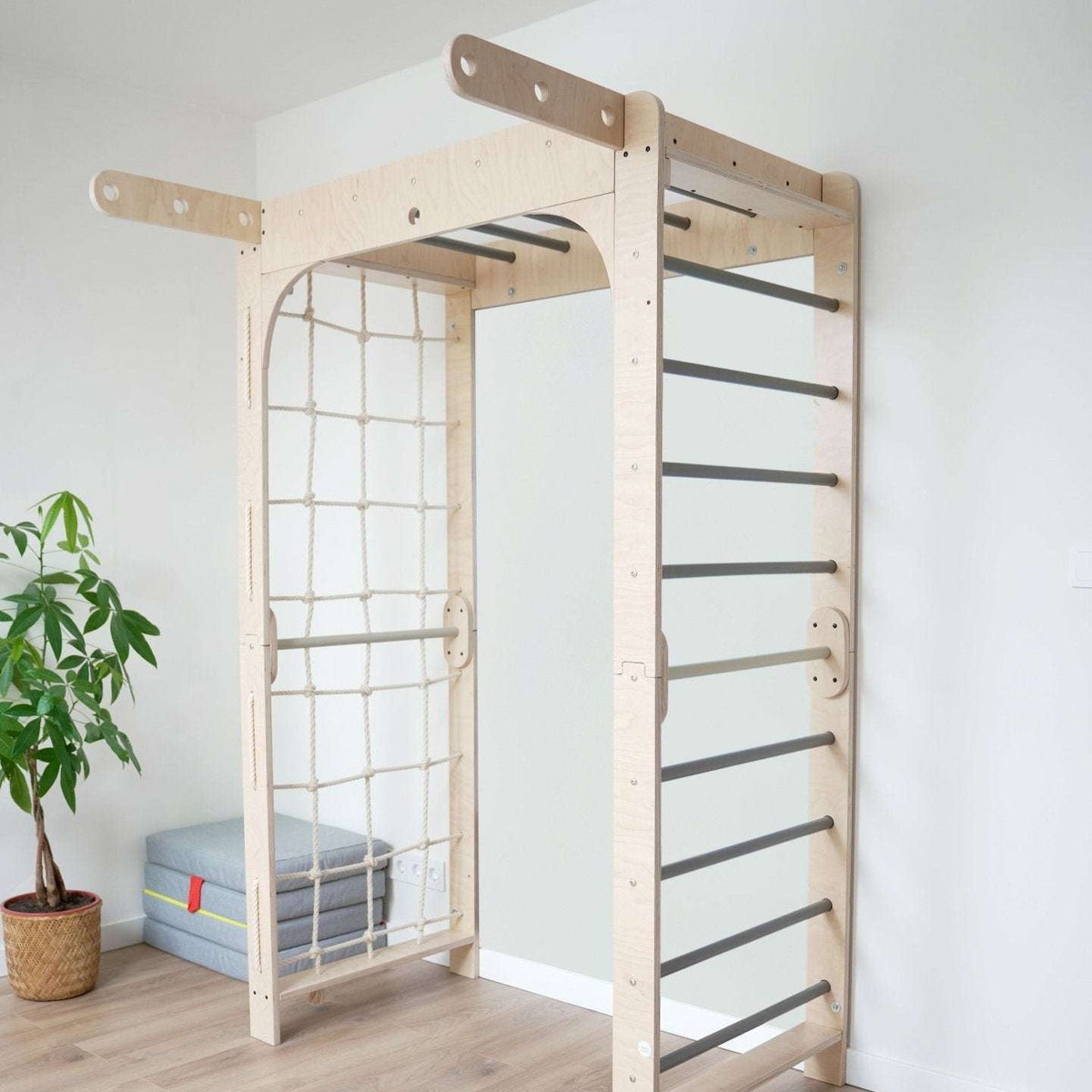 Sprossenwand WOLKENSTIEG BLAU | 50 kg | 204x127 cm | multifunktional + erweiterbar - Kletterling – einfach Kind sein