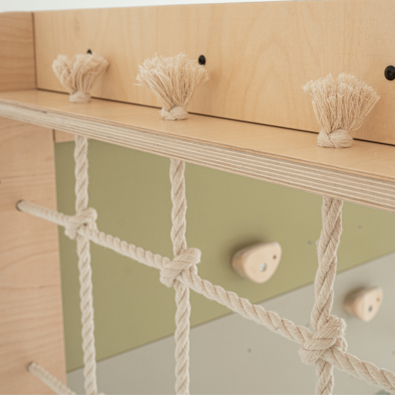 Sprossenwand WOLKENSTIEG GRÜN | 50 kg | 204x127 cm | multifunktional + erweiterbar - Kletterling – einfach Kind sein