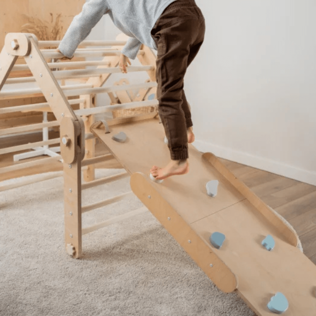 Transformer Kletterdreieck FULL MOON + 1 Rutsche | Natur | 30 Formen | 98 cm | Rutsche wählbar aus 6 Farben - Kletterling – einfach Kind sein