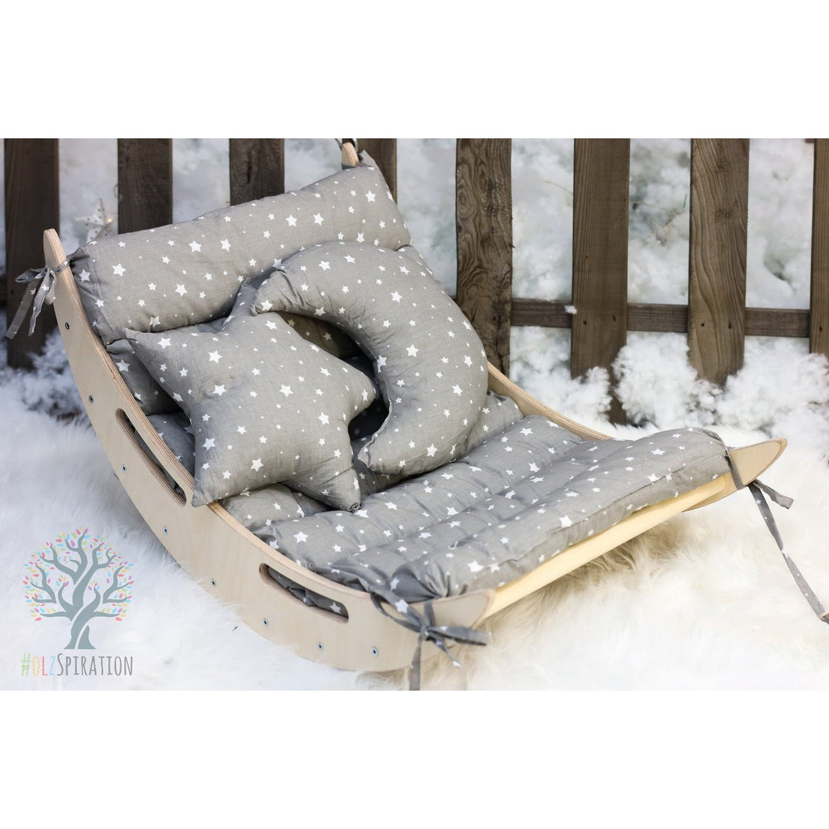 Wippe/Kletterbogen (S) für Kinder ab 1 Jahr - Umweltfreundlich, sicher & motorikfördernd - Inklusive Premium Auflage für zusätzlichen Komfort - Kletterling – einfach Kind sein