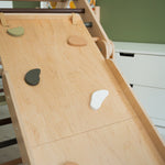 Verstellbares Kletterdreieck FULL MOON + Rutsche | GRÜN | Rutsche wählbar | 30 Formen | 98 x 67,5 cm | max. 50 kg - Kletterling – einfach Kind sein