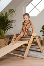 Kletterrutsche MOON - Hühnerleiter | waldgrün pastell | 2 Seiten | 111 x 43 cm - Kletterling – einfach Kind sein