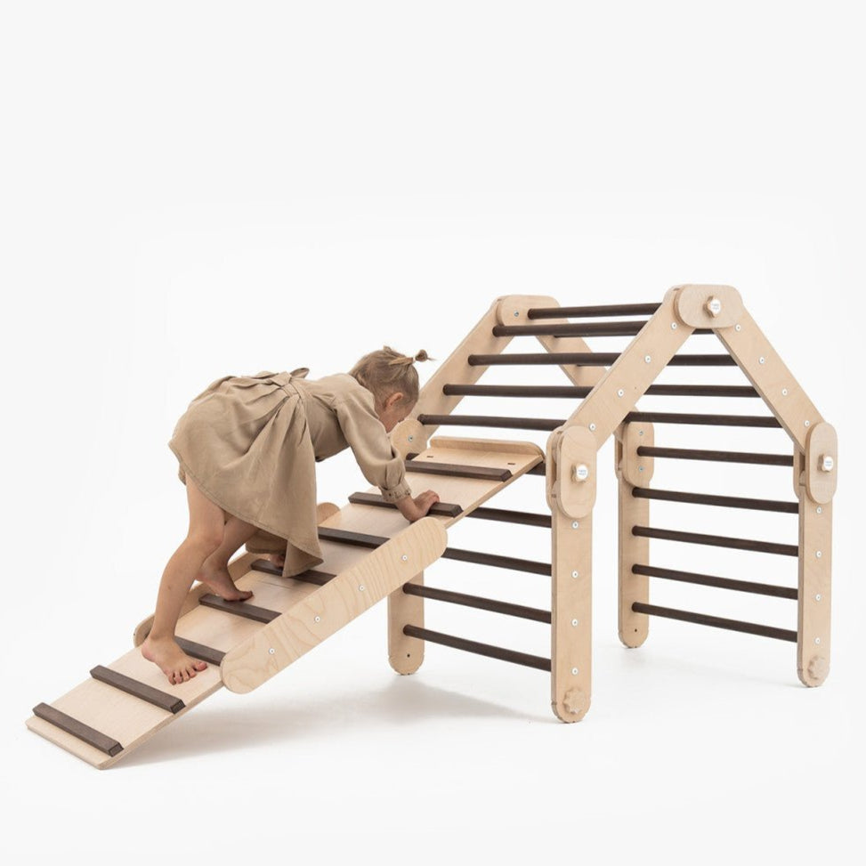 Verstellbares Kletterdreieck DARK FULL MOON + 2 RUTSCHEN | DARKWOOD | 30 Formen | 98 x 67,5 cm | max. 50 kg - Kletterling – einfach Kind sein