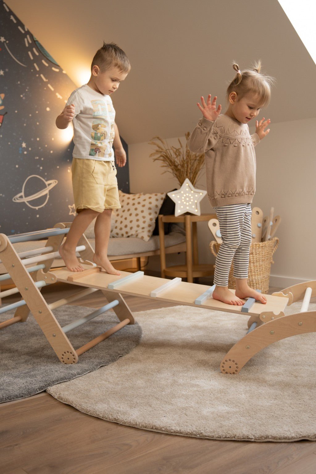 Kletterrutsche MOON - Hühnerleiter | blau pastell | 2 Seiten | 111 x 43 cm - Kletterling – einfach Kind sein