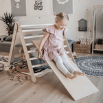 Kletterdreieck mit 2 Sensorik - Paneelen | Zwei Spielseiten | ab 2 Jahren - Kletterling – einfach Kind sein