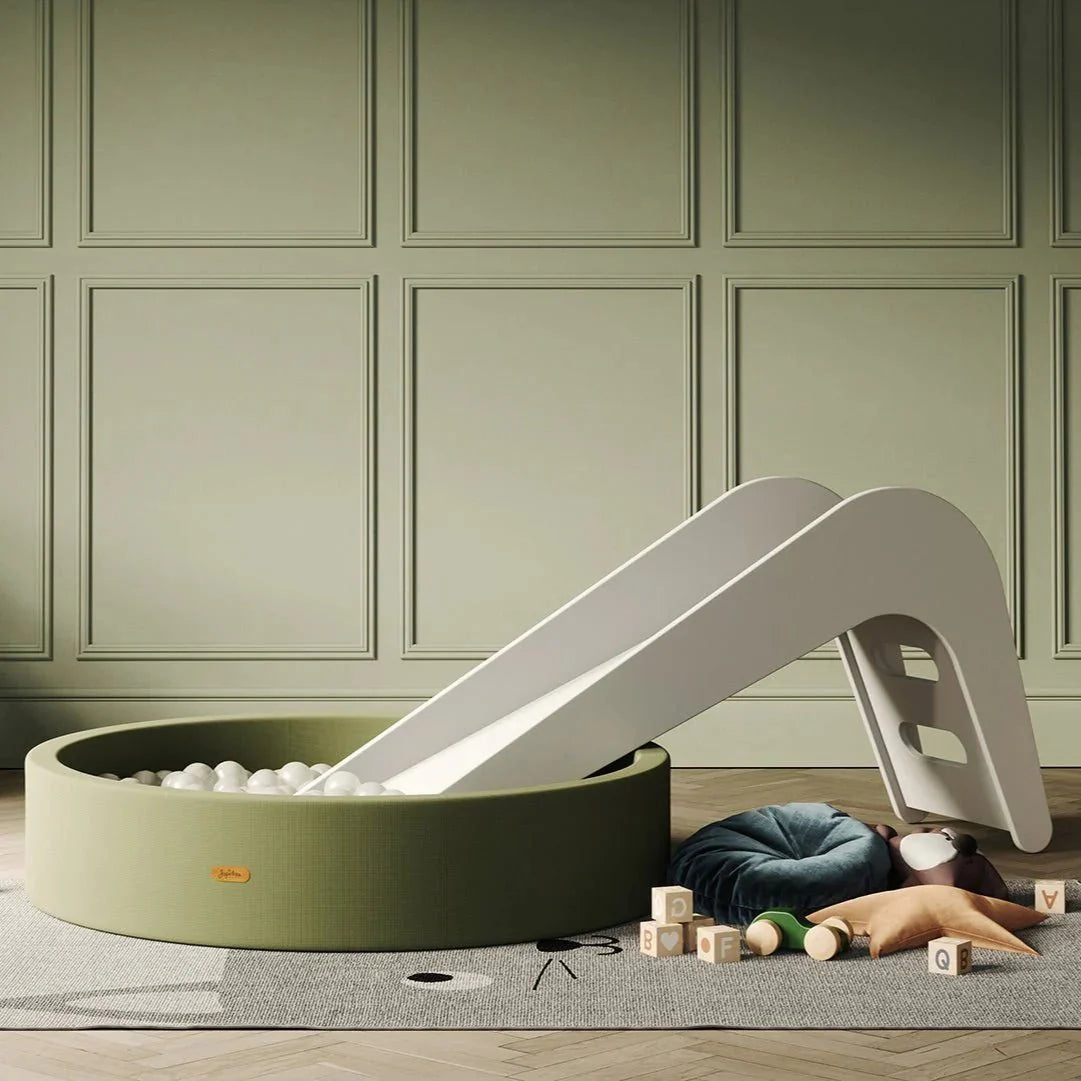 Bällebad - Kletterling – einfach Kind sein