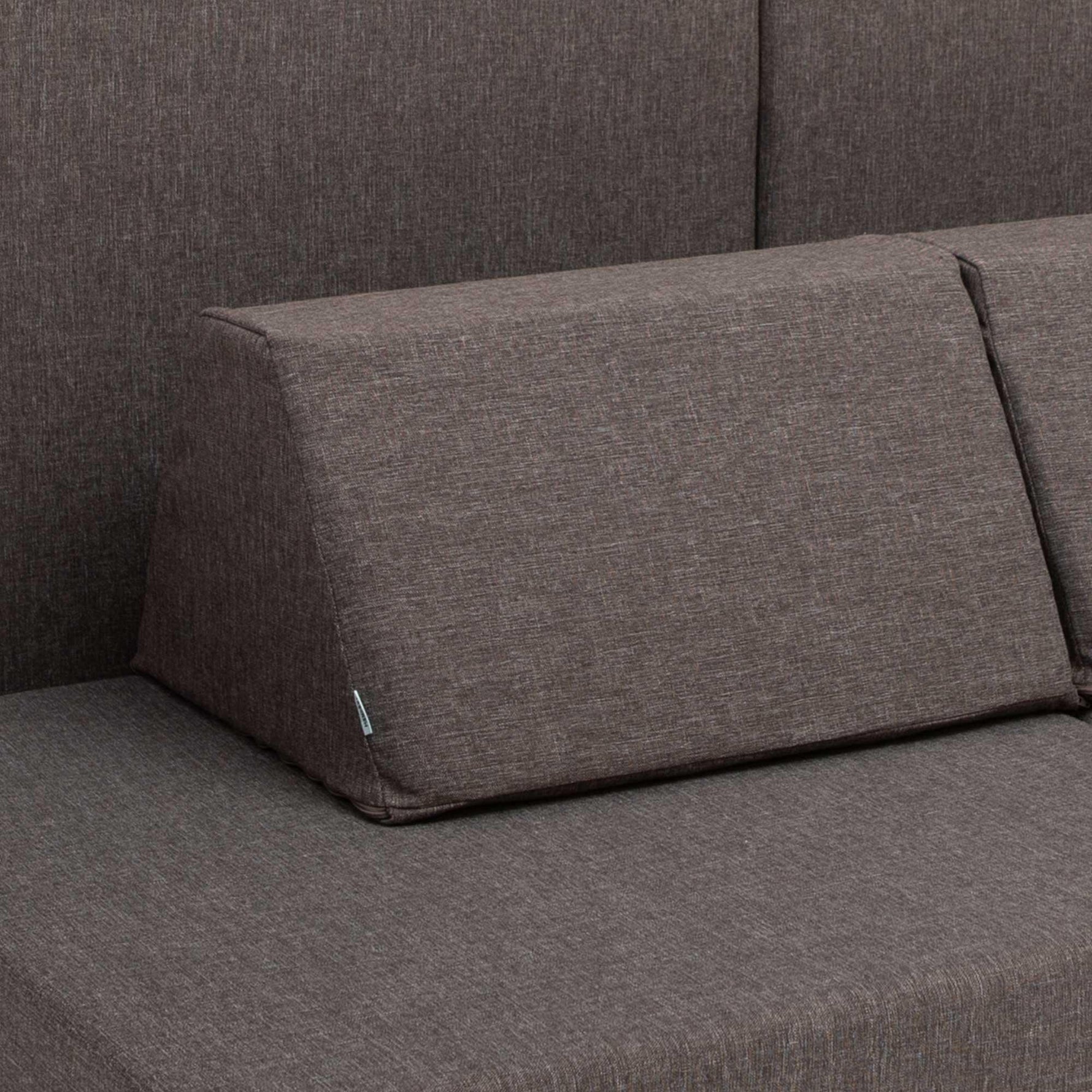 Universelles Kindersofa von monboxy in Dunkelbraun - Kletterling – einfach Kind sein