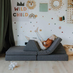 Universelles Kindersofa von monboxy in Dunkelbraun - Kletterling – einfach Kind sein