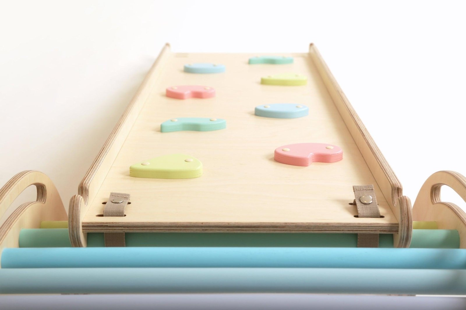 Kletter - und Rutschrampe - Kletterling – einfach Kind sein