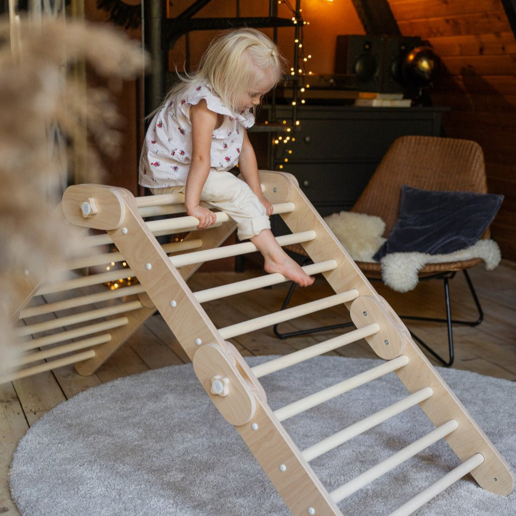 Verstellbares Kletterdreieck FULL MOON | NATUR | 30 Formen | 98 x 67,5 cm | max. 50 kg - Kletterling – einfach Kind sein