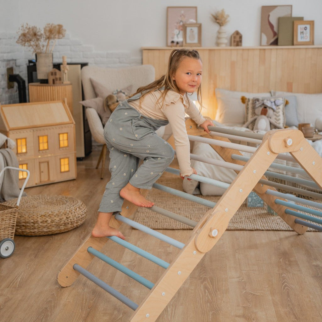 Verstellbares Kletterdreieck FULL MOON | BLAU | 30 Formen | 98 x 67,5 cm | max. 50 kg - Kletterling – einfach Kind sein