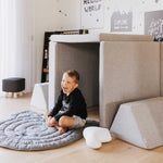 Universelles Kindersofa von monboxy in Grau - Kletterling – einfach Kind sein