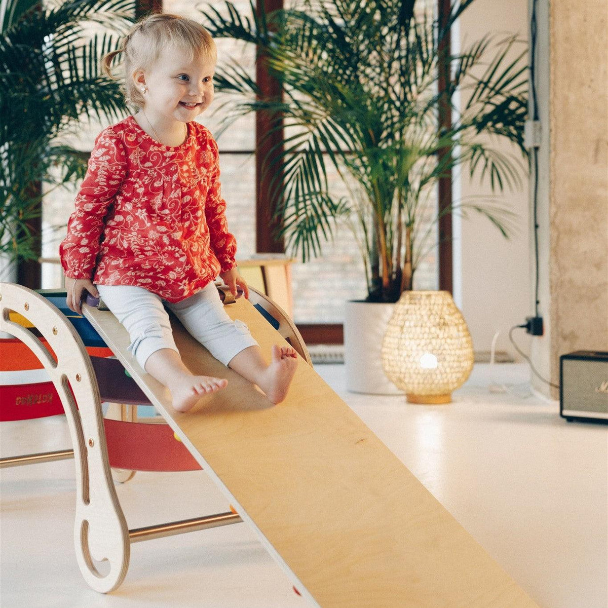 Montessori - Kletterbogen und Wippe - Kletterling – einfach Kind sein