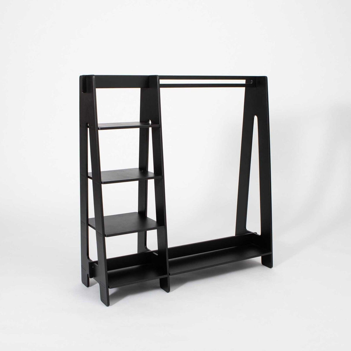 Kinderkleiderschrank nach Montessori - Kletterling – einfach Kind sein