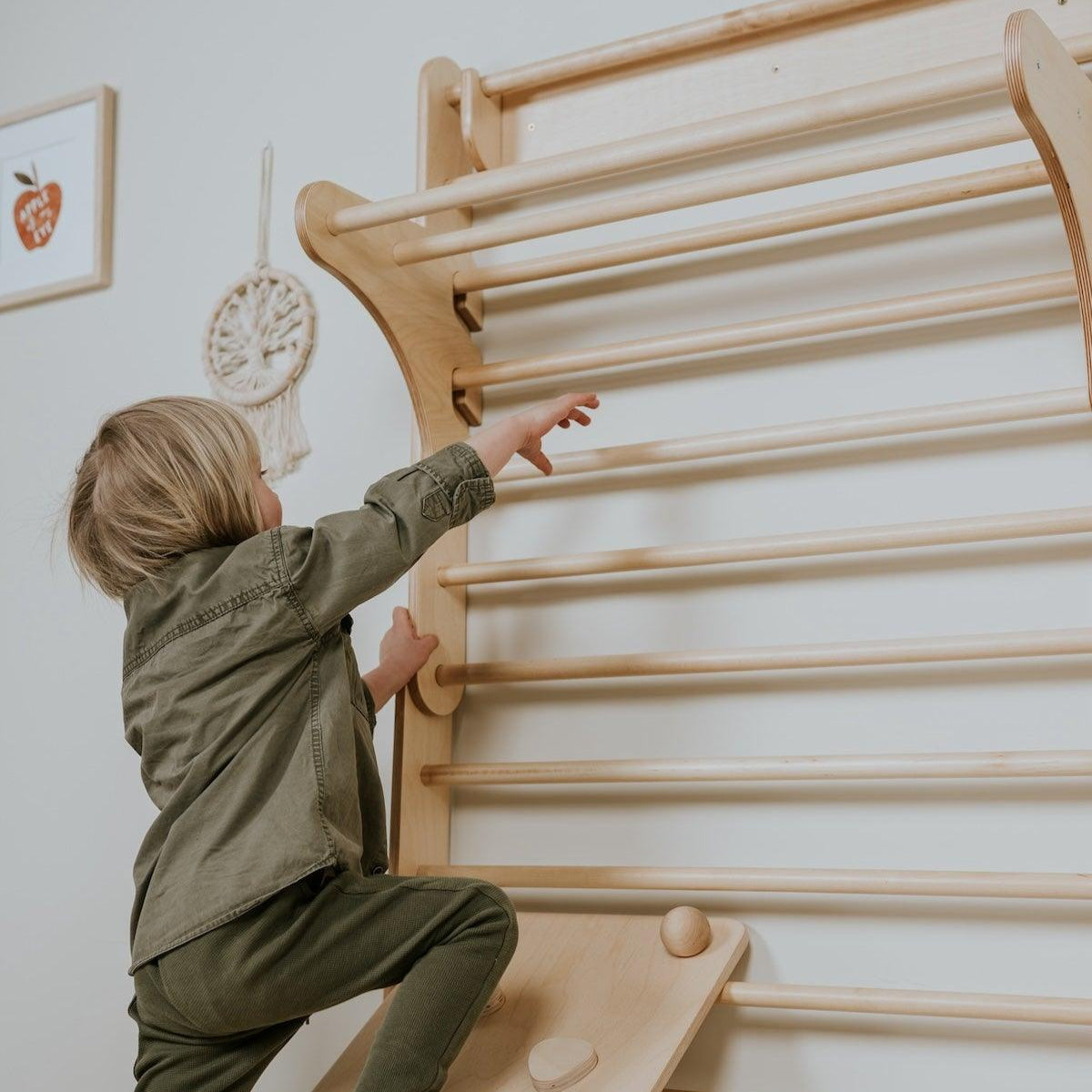 Pikler Dreieck (2in1 Sprossenwand) und Rutsche von leg&go - Kletterling – einfach Kind sein