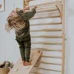 Pikler Dreieck (2in1 Sprossenwand) und Rutsche von leg&go - Kletterling – einfach Kind sein