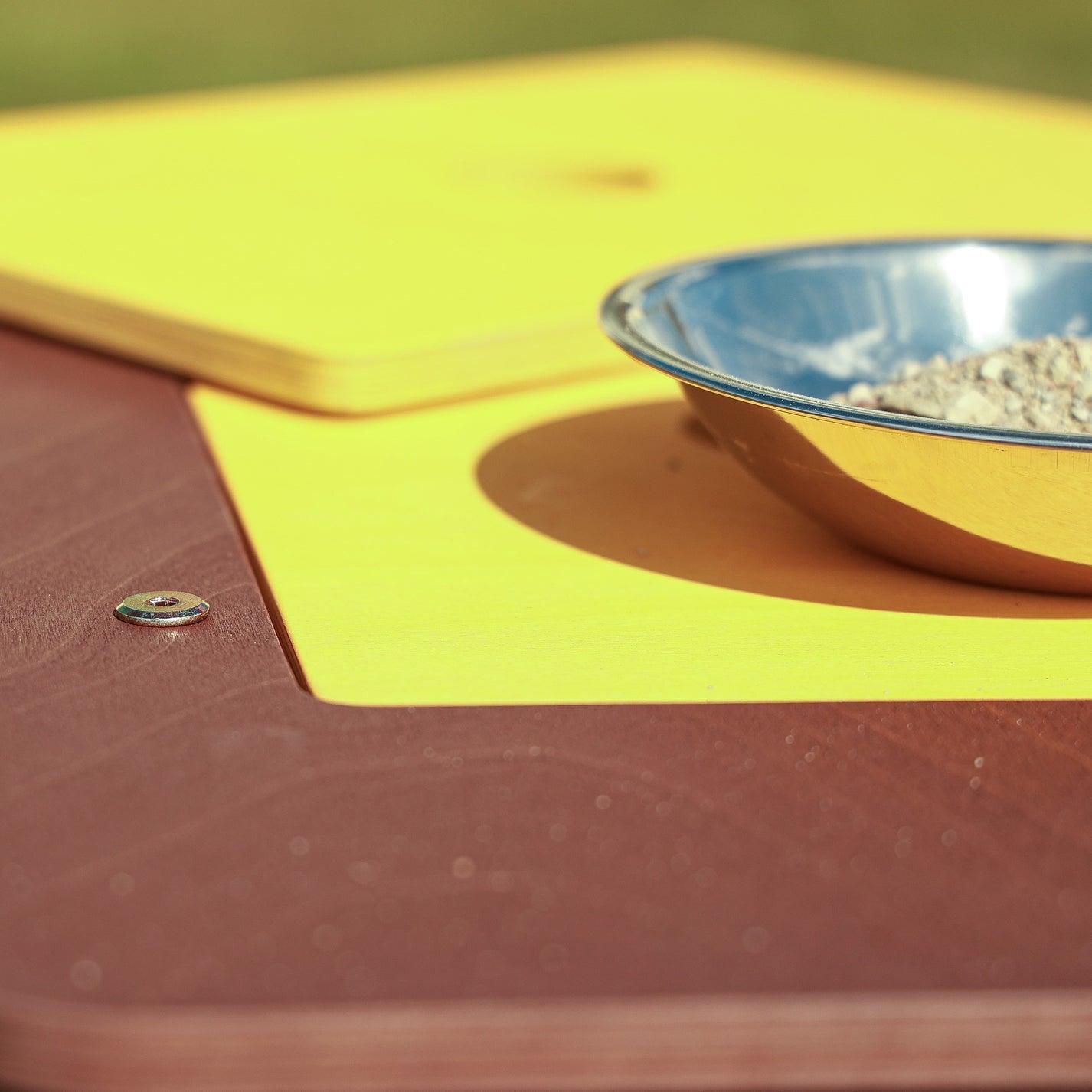 Matschtisch von KateHaa - das ultimative Spielzeug für kreative Entdecker - Kletterling – einfach Kind sein